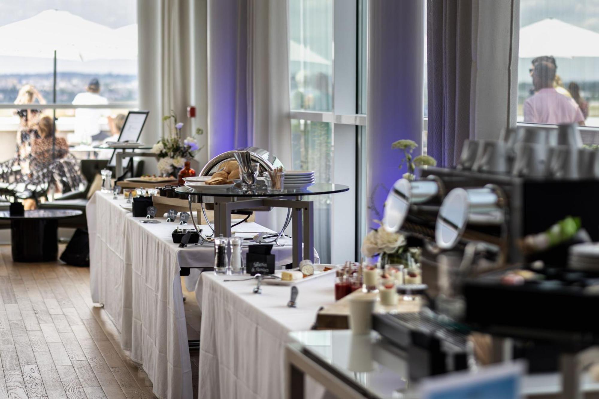 Ac Hotel By Marriott Paris Le Bourget Airport Dugny Екстериор снимка