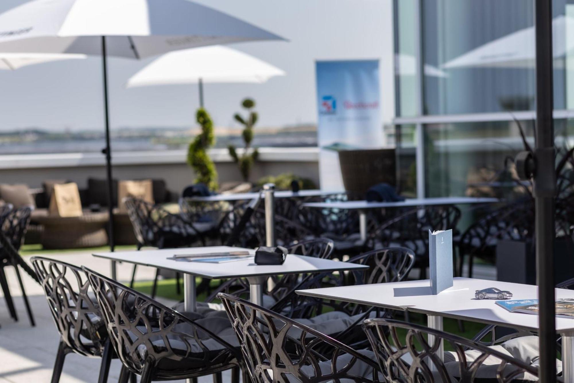Ac Hotel By Marriott Paris Le Bourget Airport Dugny Екстериор снимка