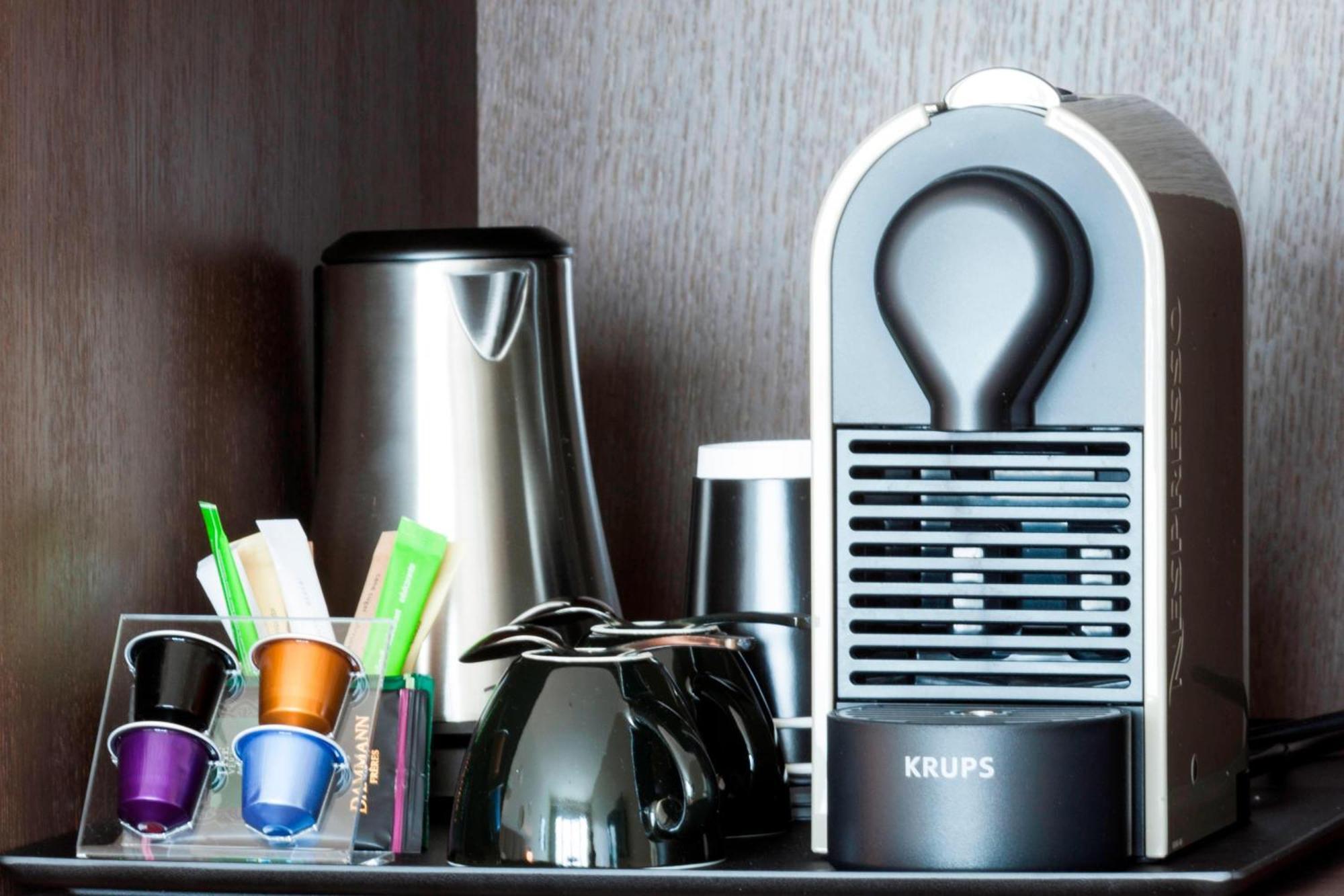 Ac Hotel By Marriott Paris Le Bourget Airport Dugny Екстериор снимка